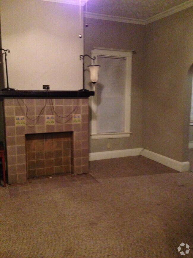 Studio Student Apartments For Rent in Beech Bottom, WV 2 Rentals