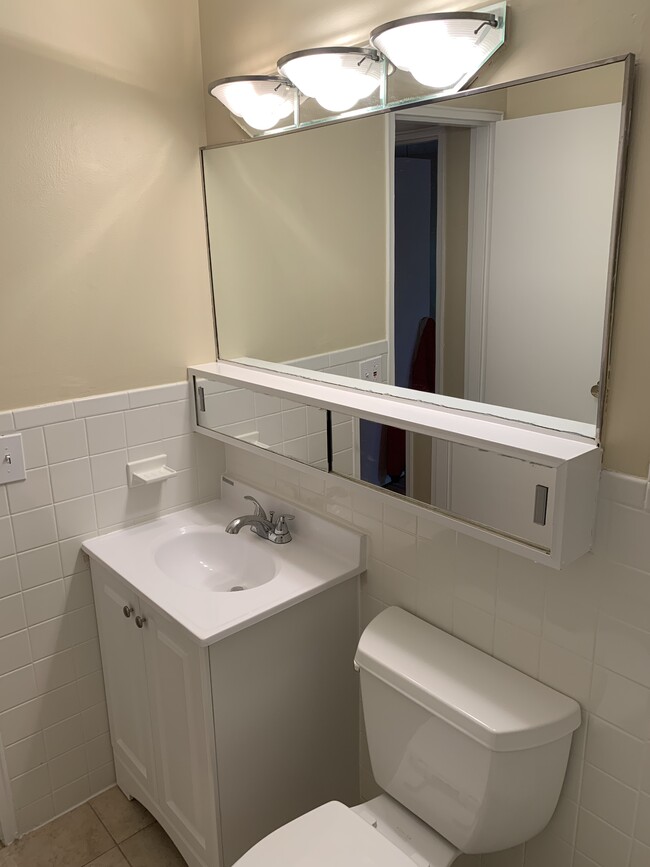 Bathroom - 50 Regency Park Dr
