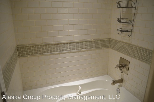 Building Photo - 2 br, 2 bath House - 101 West 13th Ave #201