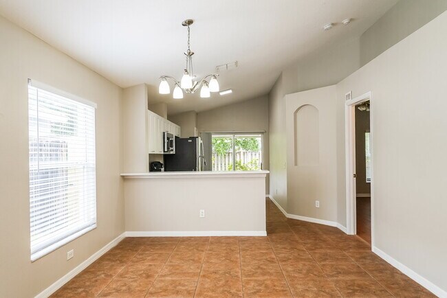 Foto del edificio - 15024 Deer Meadow Dr
