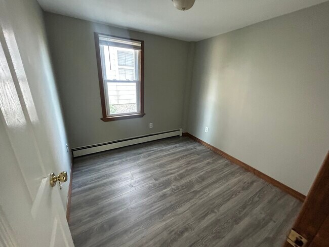 Bedroom 2 - 34 Maple St