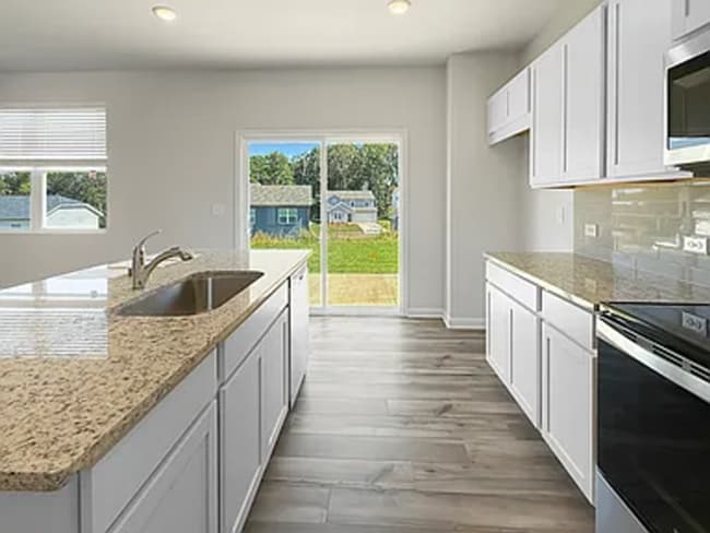 Building Photo - 617 Cayenne Wy