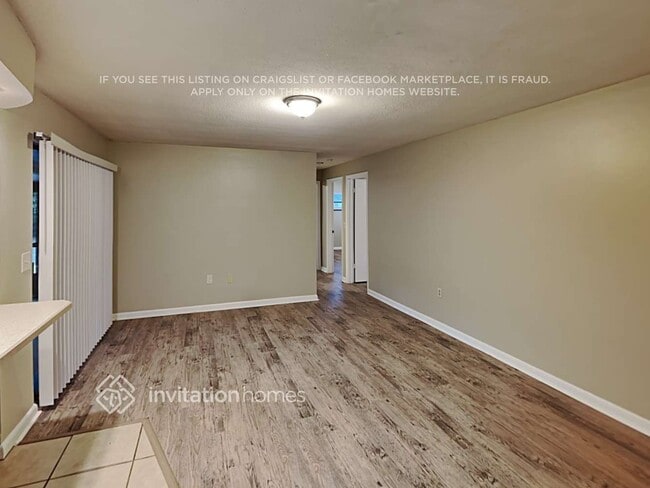 Building Photo - 3015 Bay Tree Dr