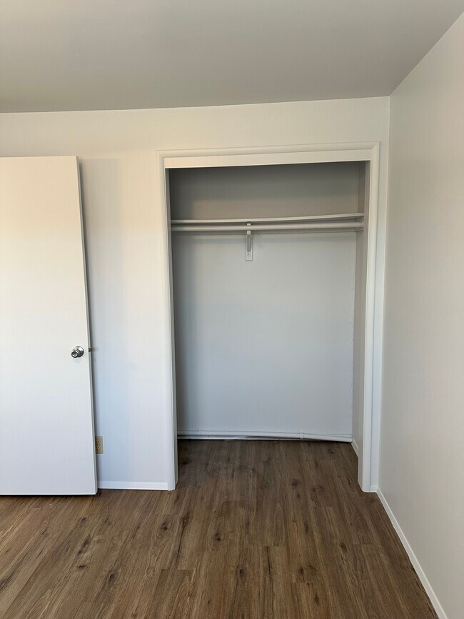 Foto del edificio - 1041 Beach Dr