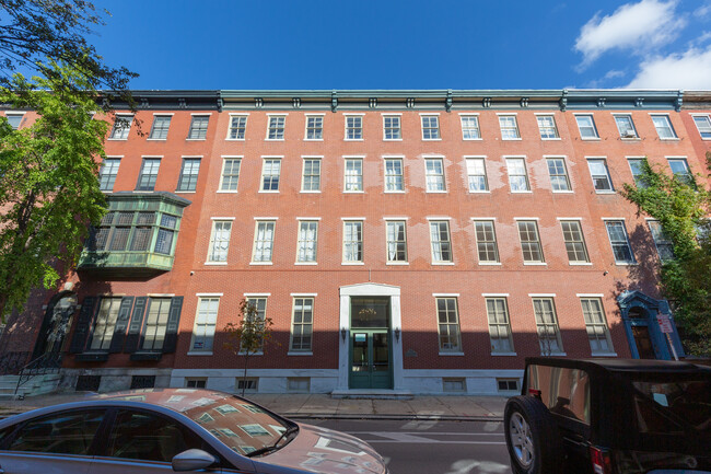 Building Photo - 1829 Pine St