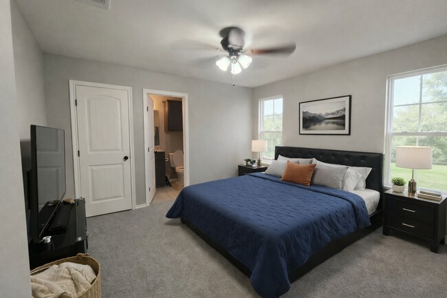 Foto del edificio - Charming 3BR / 2BA home with spacious backyard and full of curb appeal COMING SOON!