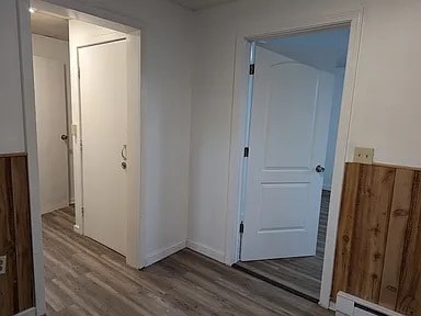 Building Photo - 6th St