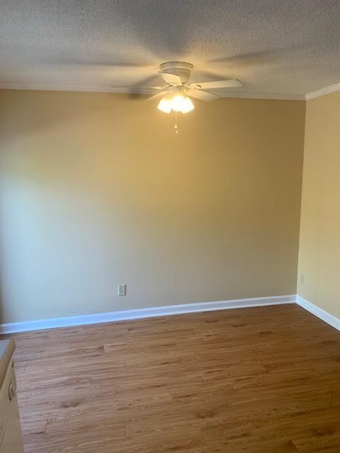 Foto del edificio - 134 Oakmont Dr