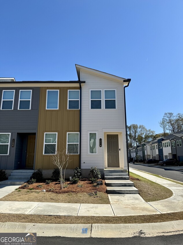 Foto principal - 1478 Pinedale Crst NW