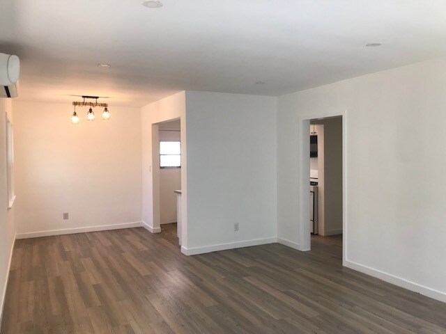 Foto del edificio - 6932 Agnes Ave