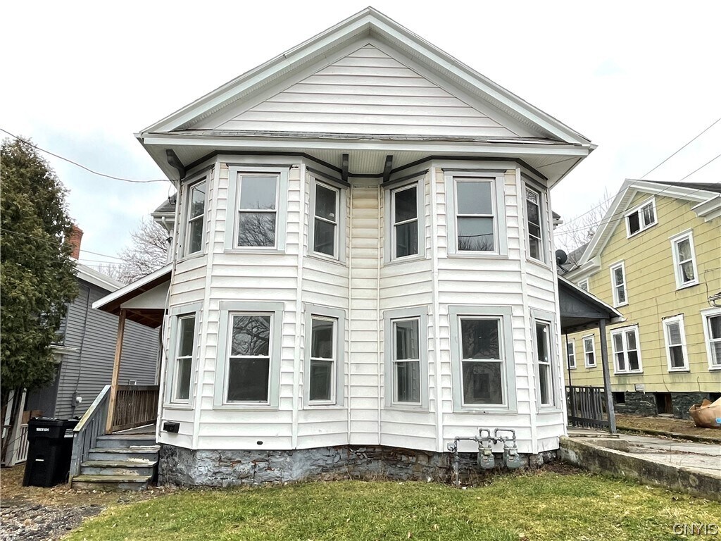 319 Herkimer St, Syracuse, NY 13204 House Rental in Syracuse, NY