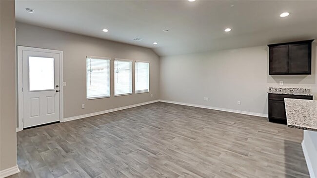 Building Photo - 4221 Moonlight Rd