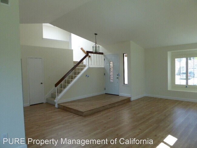 Foto del edificio - 3 br, 2.5 bath House - 27765 Bahamonde
