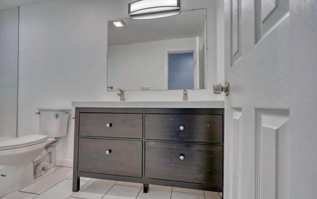 Foto del edificio - 108 W 26th St
