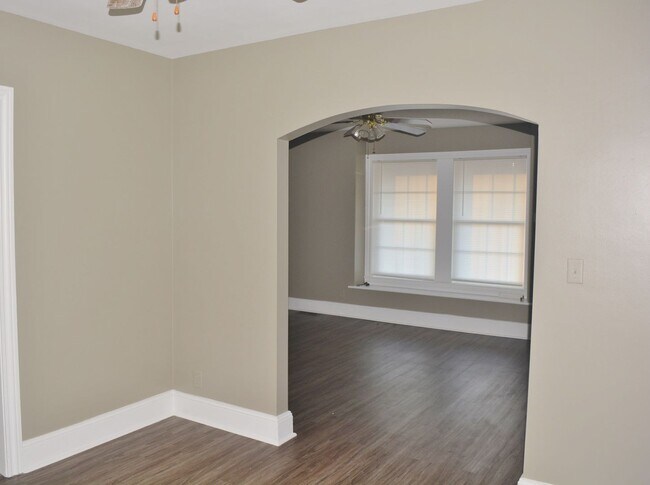 Foto del edificio - Newly Remodeled 3bed 1.5 Bath Ranch in Downtown Smithfield