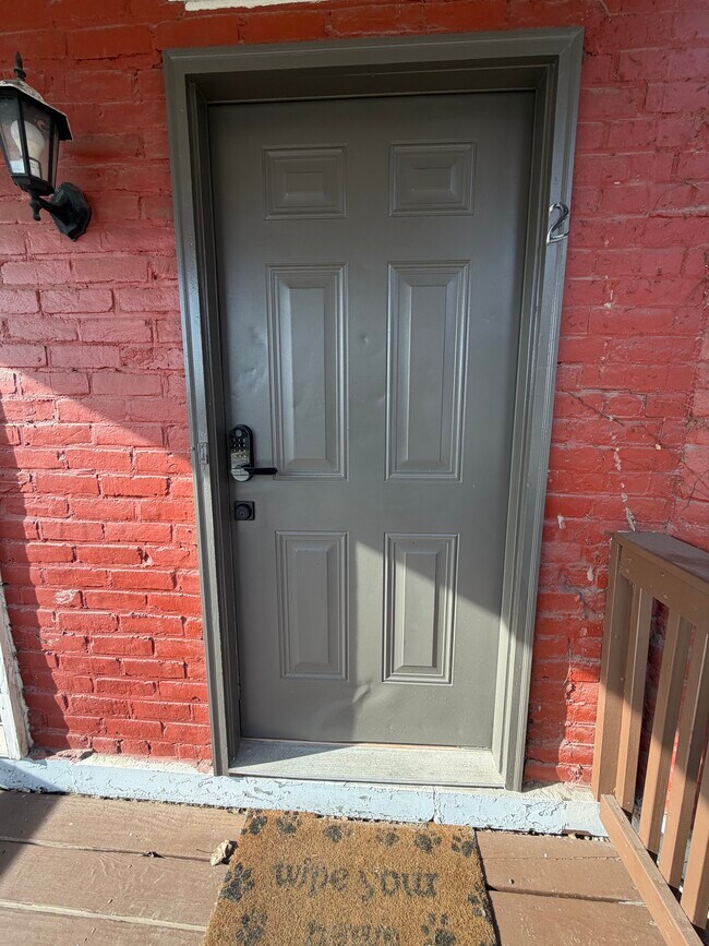 Foto del edificio - 2201 Kemper Ln