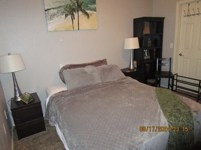 Foto del edificio - 3830 E Lakewood Pkwy E
