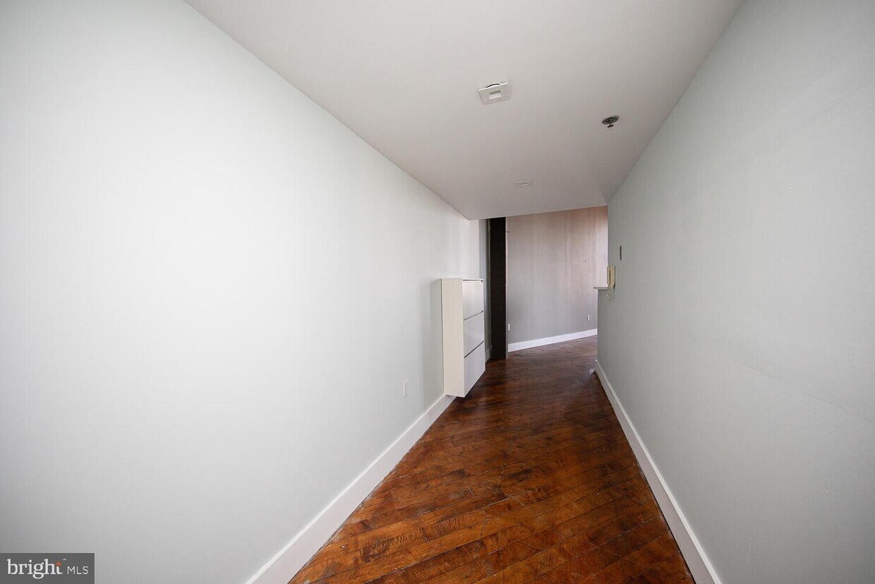 Foto principal - 428 N 13th St