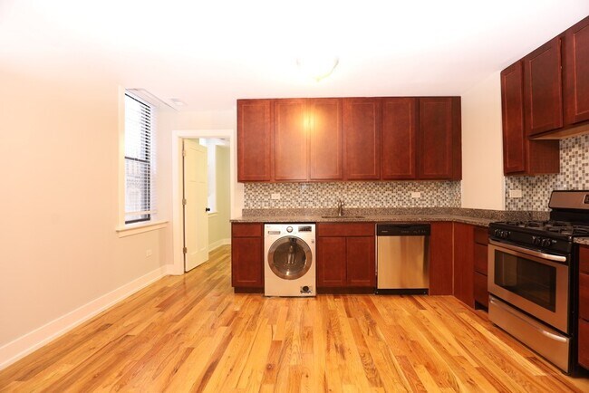 Foto del edificio - 553 W Arlington Pl