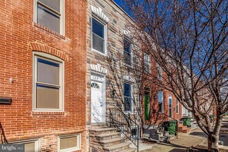 Building Photo - 130 W Randall St