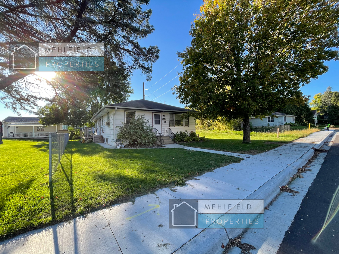 Primary Photo - 409 Beech St