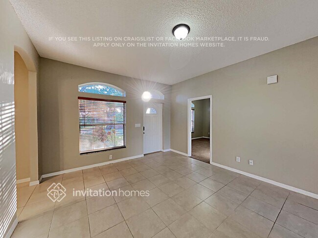 Foto del edificio - 1554 Knoll Ridge Dr