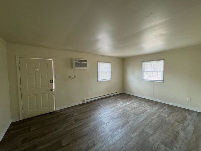Building Photo - 2576 Alcott Rd