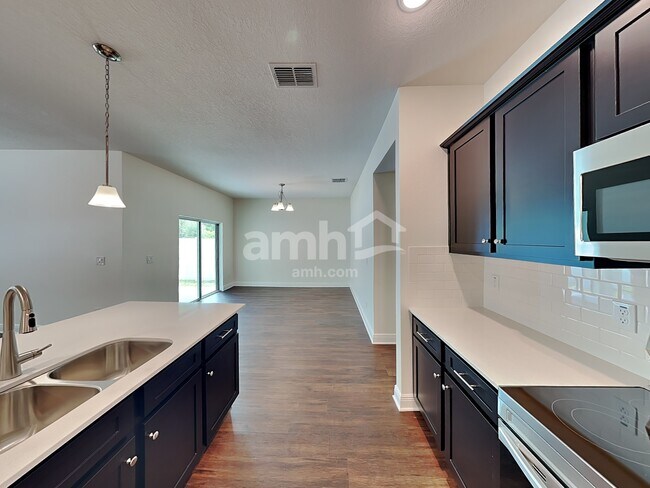 Building Photo - 2804 Ponds Trl
