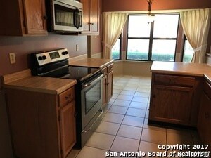 Foto del edificio - 13851 Susancrest Dr