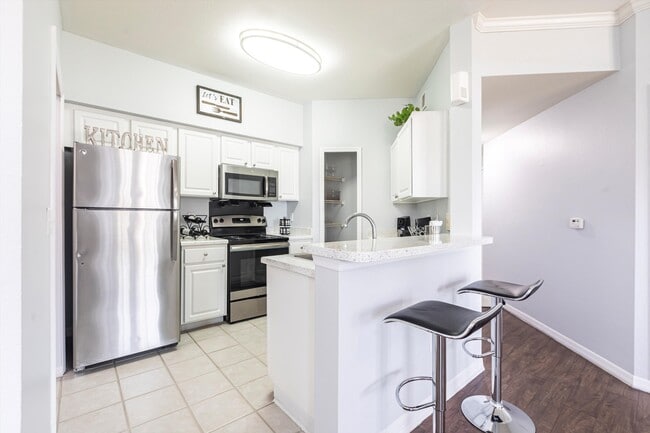 Kitchen - Westbury at Lake Brandon