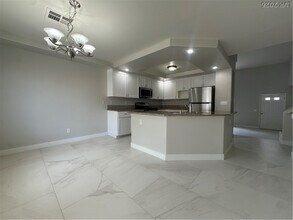 Building Photo - 9732 Silver Dusk Ct