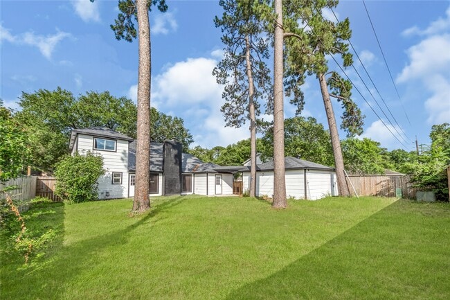 Building Photo - 14015 Cleobrook Dr