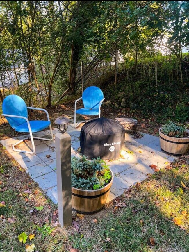 Foto del edificio - 130 Huntington Pl