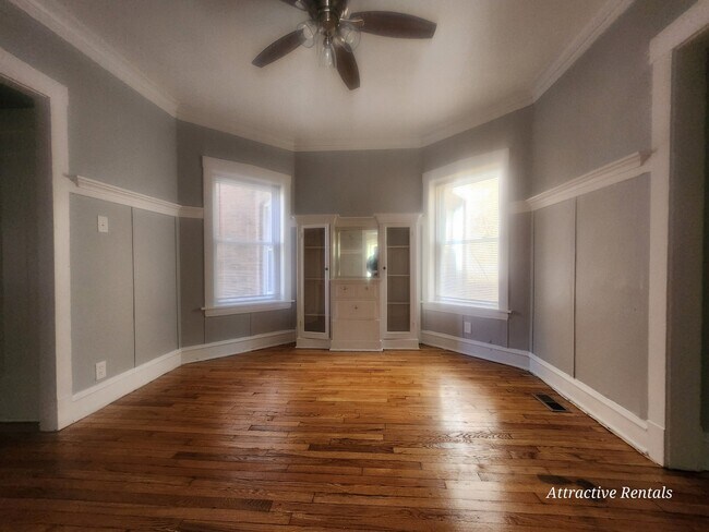 Photo - 6525 S Evans Ave Apartment