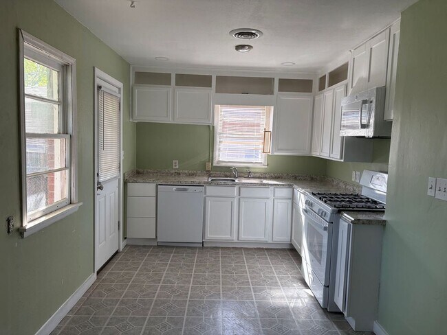 Foto del edificio - 2 bed/1 bath home in South Oklahoma City