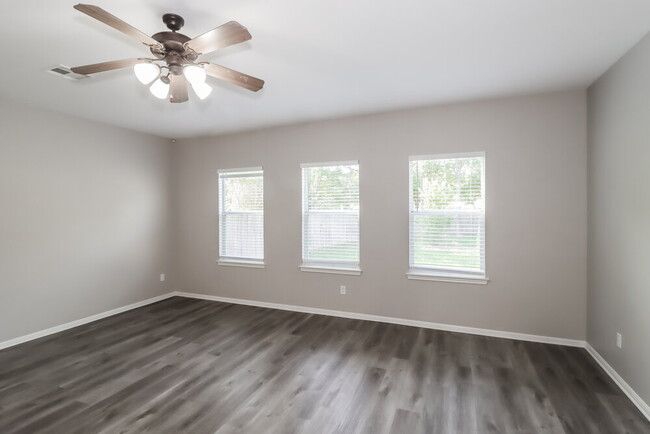 Building Photo - 1809 Creek Ledge Pl