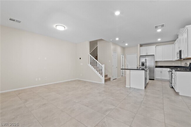 Building Photo - 6243 Milford Sound St