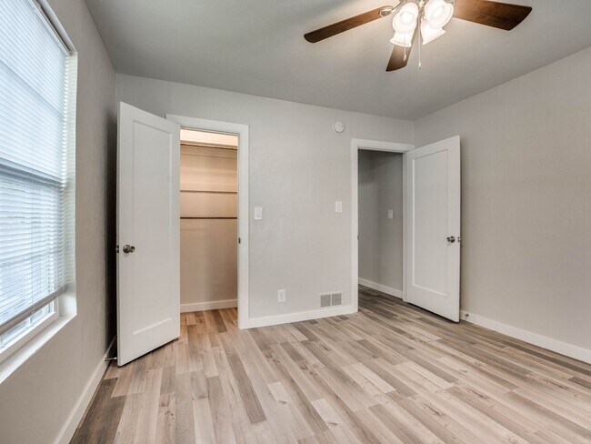 Foto del edificio - 3 bed, 2 bath home in Shawnee!