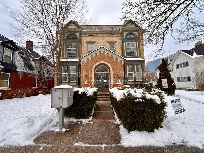 Foto del edificio - 317 Prospect Ave NE