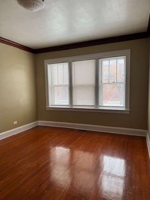 Foto del edificio - 4239 W George St