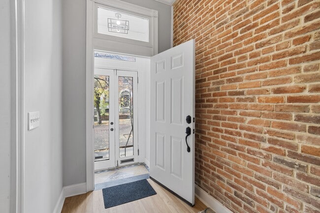 Photo - 1713 Linden Ave House