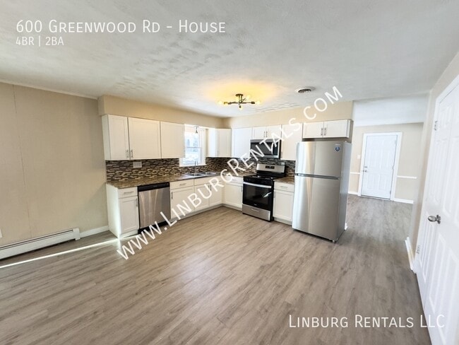 Foto del edificio - 600 Greenwood Rd