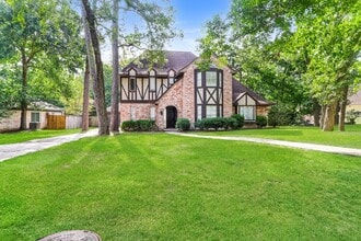 Building Photo - 24106 Creekview Dr