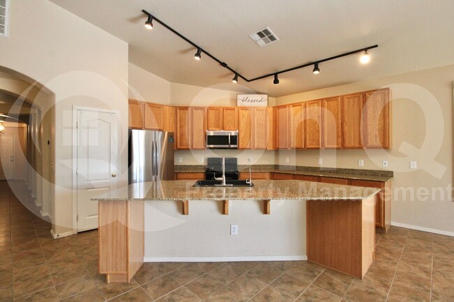 Foto del edificio - 16334 N 172nd Ln