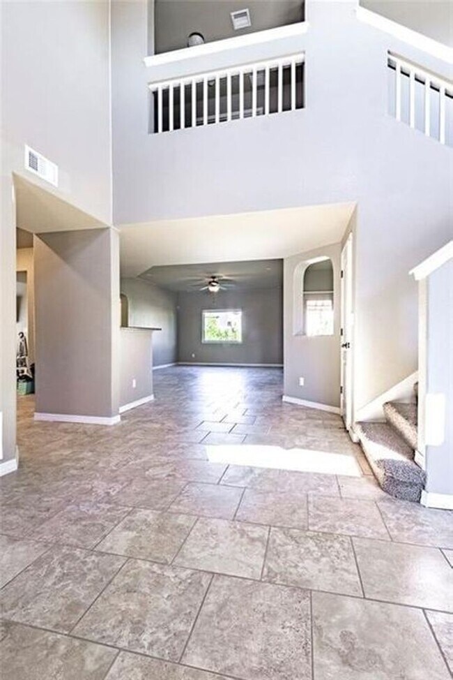 Building Photo - Welcome home!