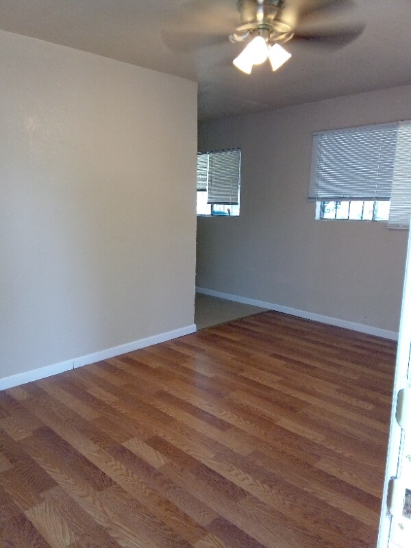Building Photo - 226 Eross St
