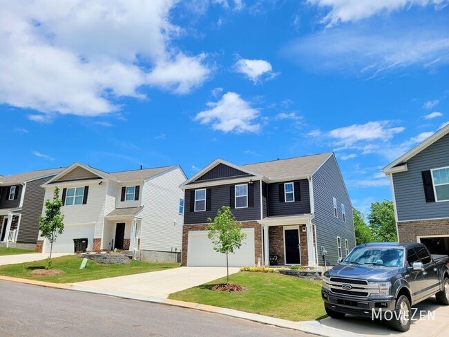 Foto del edificio - 216 Elderberry Ln
