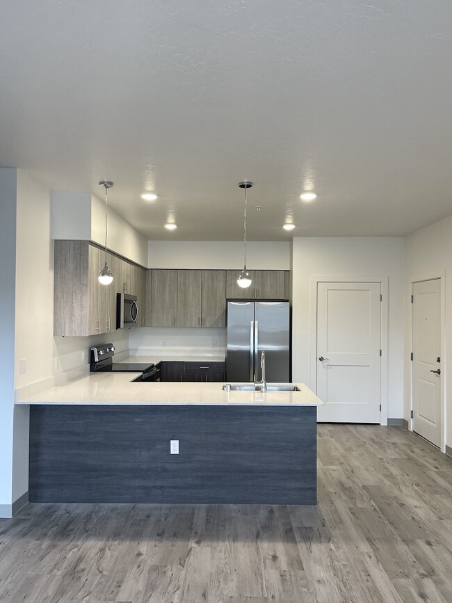 Building Photo - 3905 South Dishman Mica Road, Unit 306