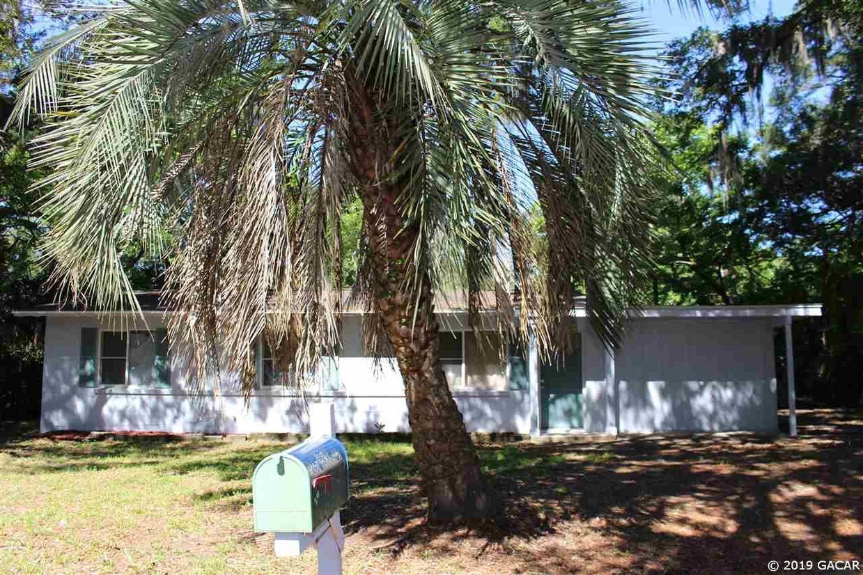 106 SE 51st St, Gainesville, FL 32641 House Rental in Gainesville, FL