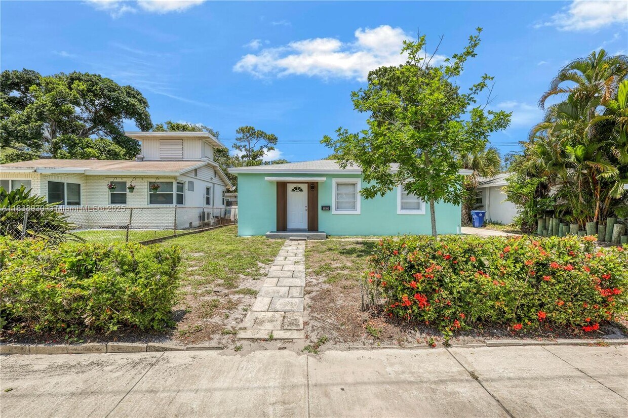 Foto principal - 809 SW 17th St